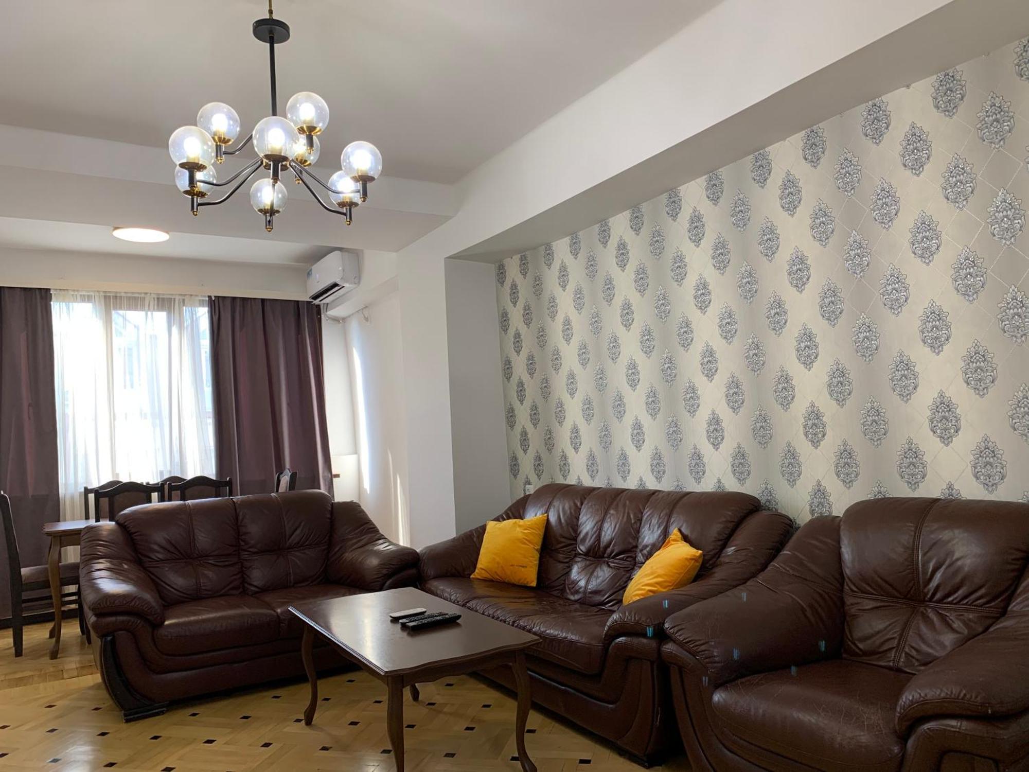 Apartment In The Center Of Yerevan Luaran gambar